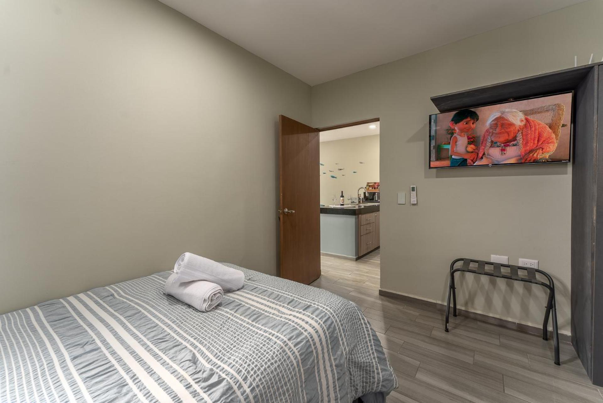 New & Modern, 5 Star Area, Walk 2 Beach, Pool, Views, King Bed Mazatlán Esterno foto