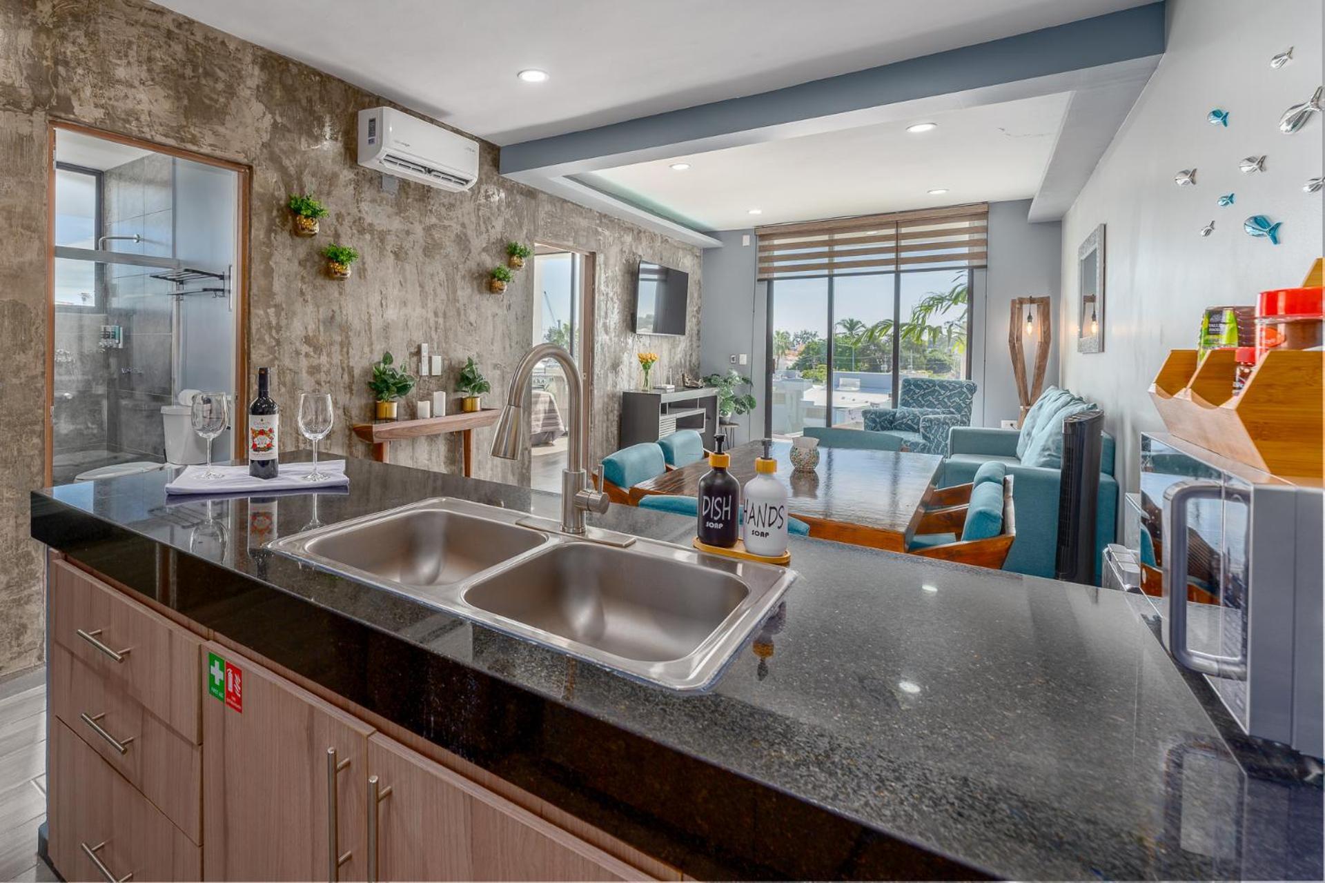 New & Modern, 5 Star Area, Walk 2 Beach, Pool, Views, King Bed Mazatlán Esterno foto